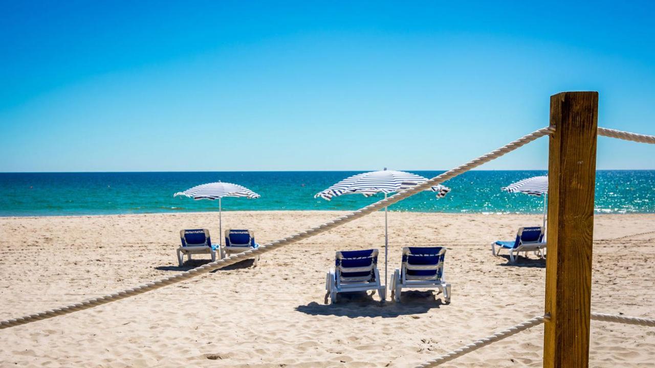 Beach House Pedras D'El Rei Санта Лусия Екстериор снимка